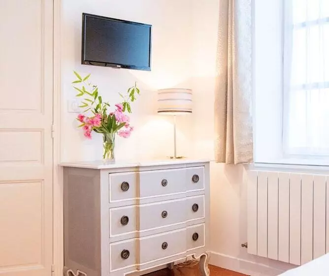 ペンション Le Vieux Logis Chambres D Hotes