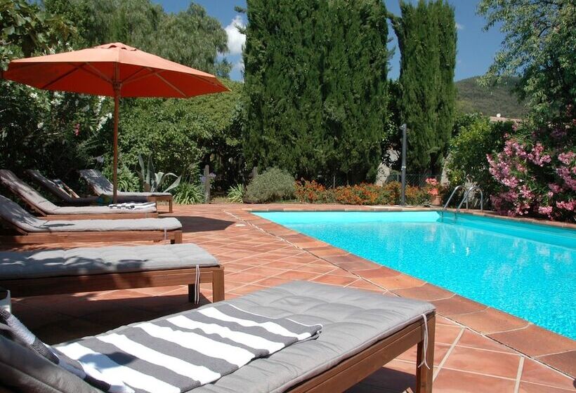 بنسيون Le Vieux Logis Chambres D Hotes