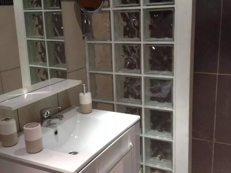 Majatalo Les Milles Et Une Nuits