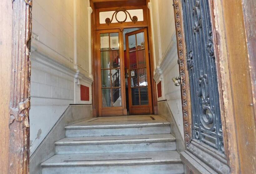 Puerto Rico Hostel & Bar