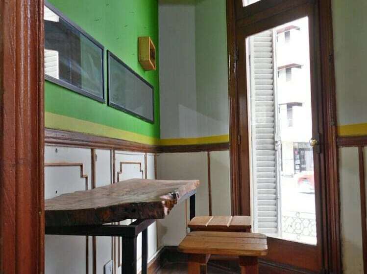 Puerto Rico Hostel & Bar