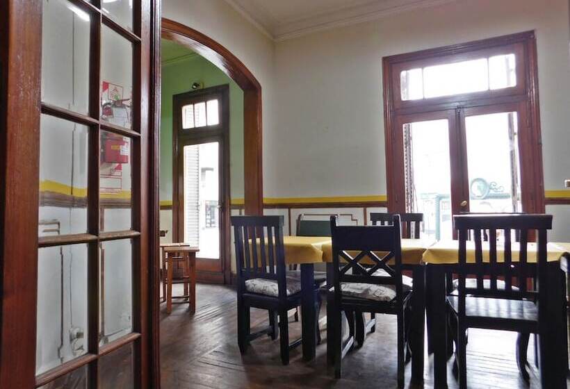 Puerto Rico Hostel & Bar