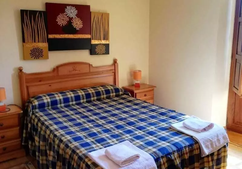 Valle De Tosande I  Near Tejeda De Tosande