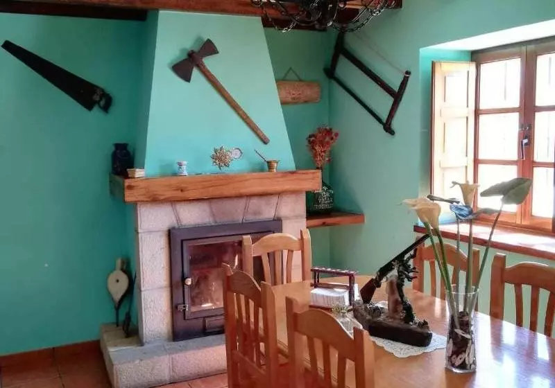 Valle De Tosande I  Near Tejeda De Tosande