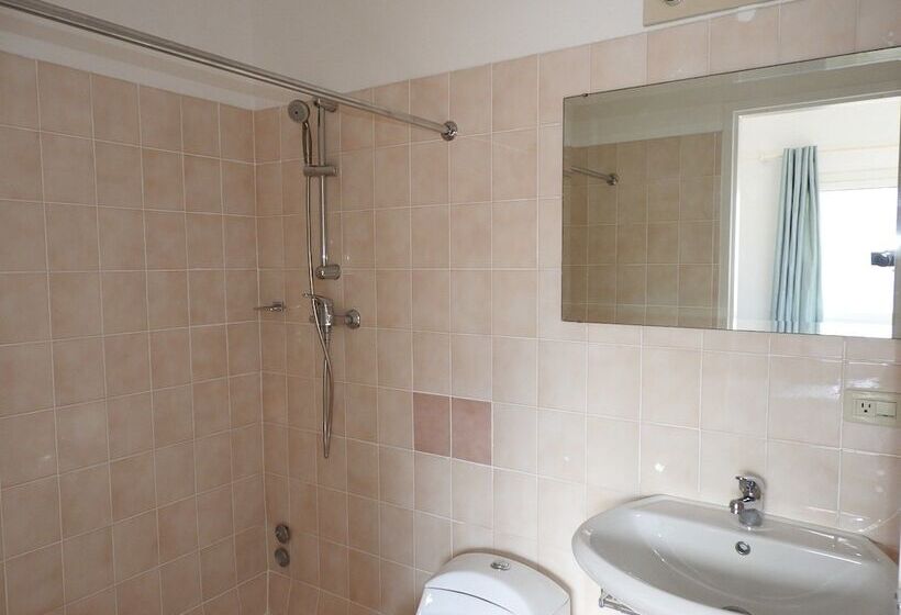 Villa 420d At Jolly Harbour