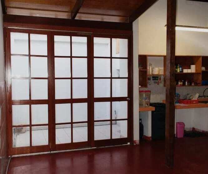 Weills Amazon Backapcker   Hostel