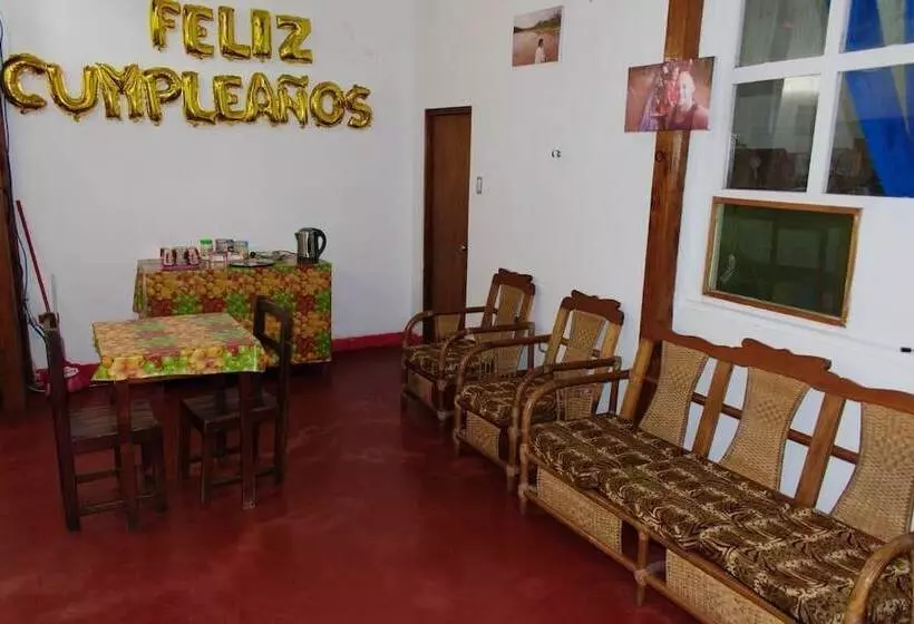 Weills Amazon Backapcker   Hostel
