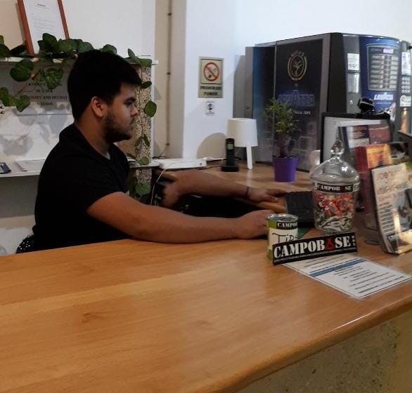 旅馆 Campobase.box