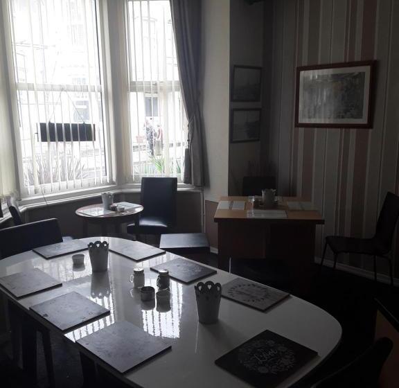 ベッドアンドブレックファースト Talbot House