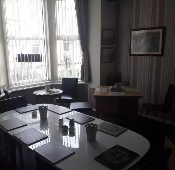 Bed and Breakfast Talbot House