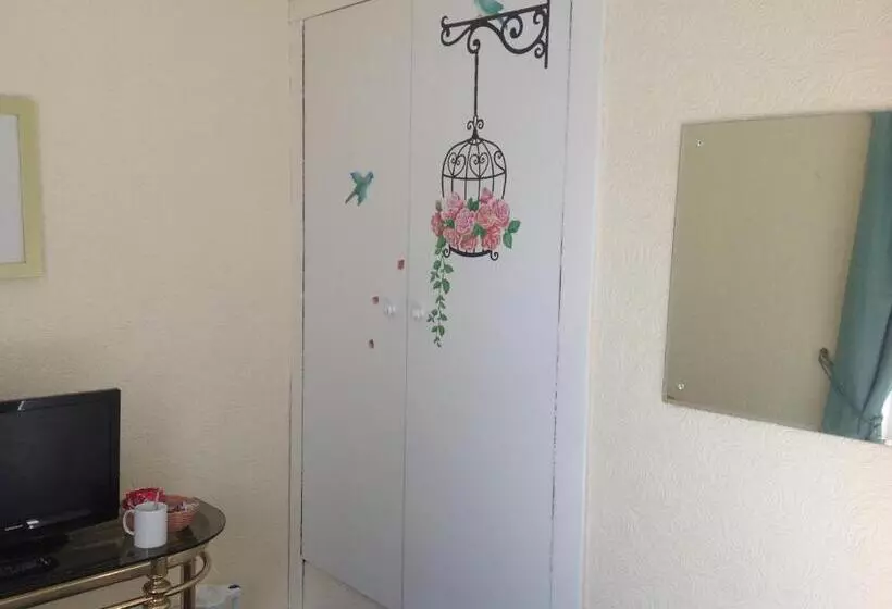 Bed and Breakfast Talbot House