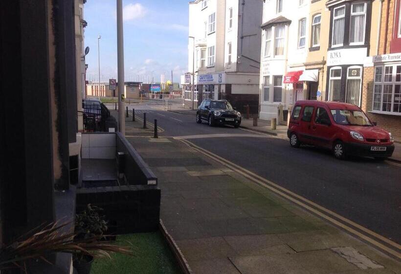 ベッドアンドブレックファースト Talbot House