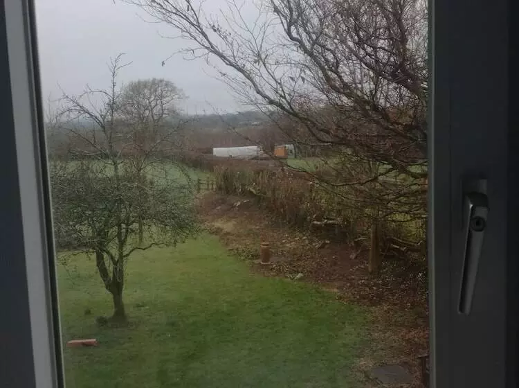 Aamiaismajoitus (B&B) Ty Newydd