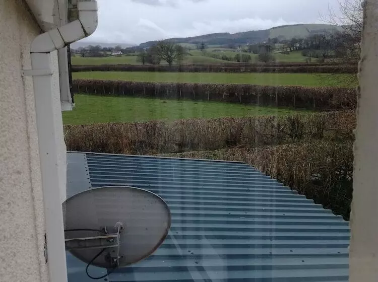 Aamiaismajoitus (B&B) Ty Newydd