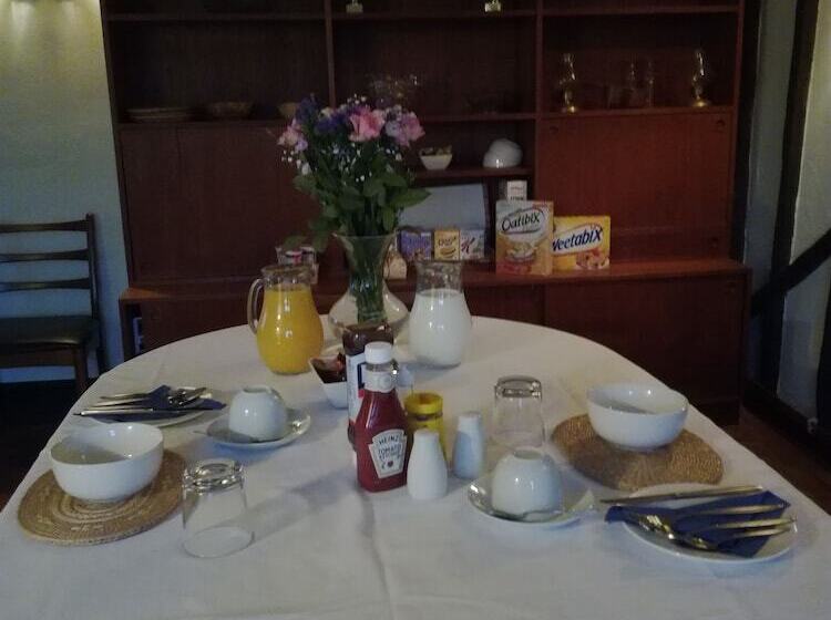 住宿加早餐  Ty Newydd