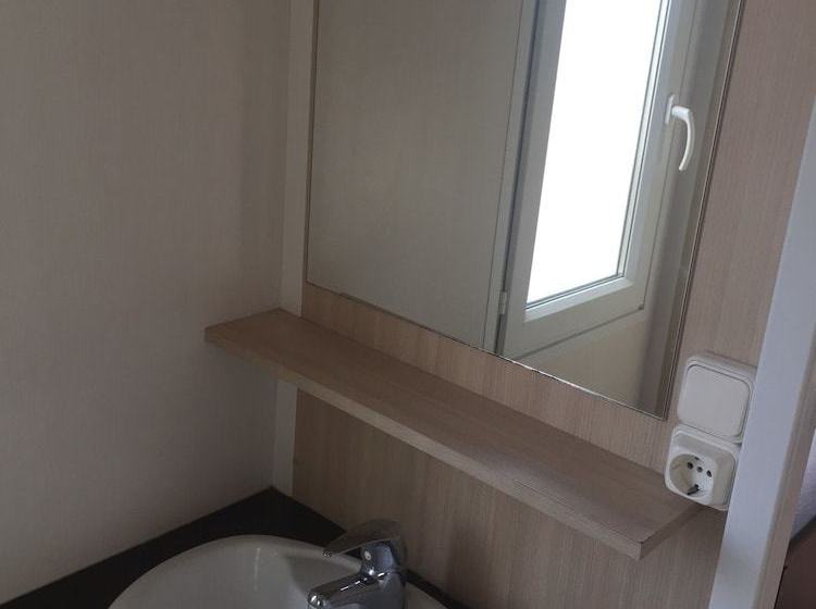 Domaine De Castel Fizel