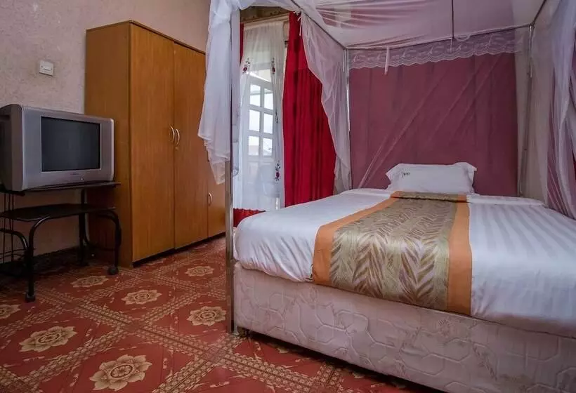 هتل Arch Apartments