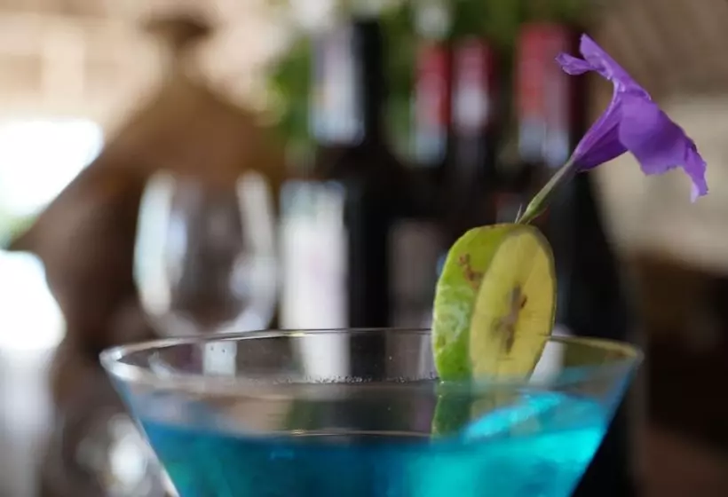 Hotelli Marafiki Bungalows