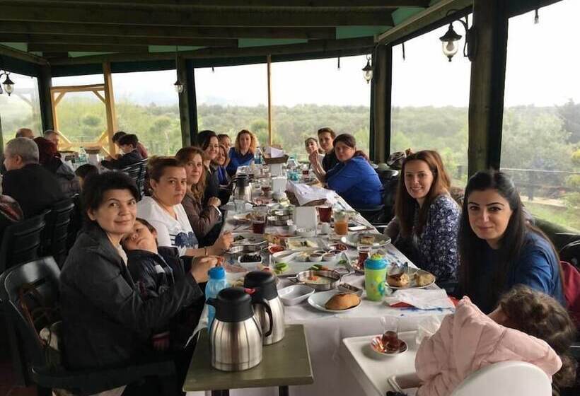 בית מלון כפרי Ona Keyf