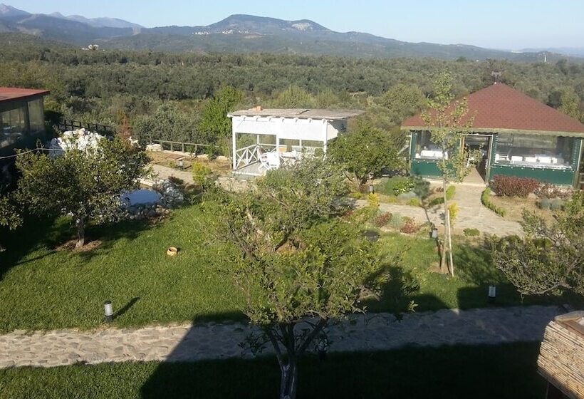 בית מלון כפרי Ona Keyf