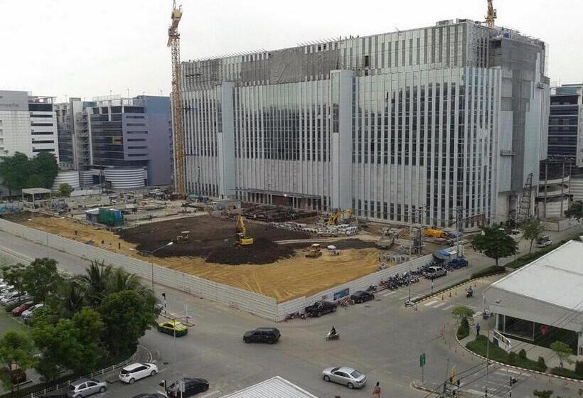 בית מלון כפרי Smart Residence @ Muengthongthani