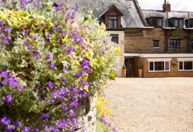 Hotelli The Poplars Moulton