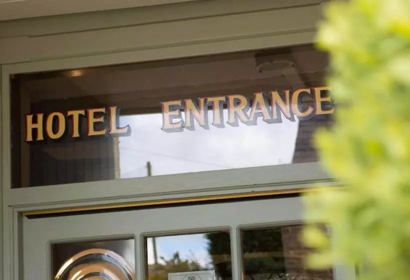 Hotelli The Poplars Moulton