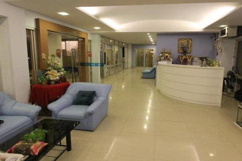 酒店 The Sky Condo