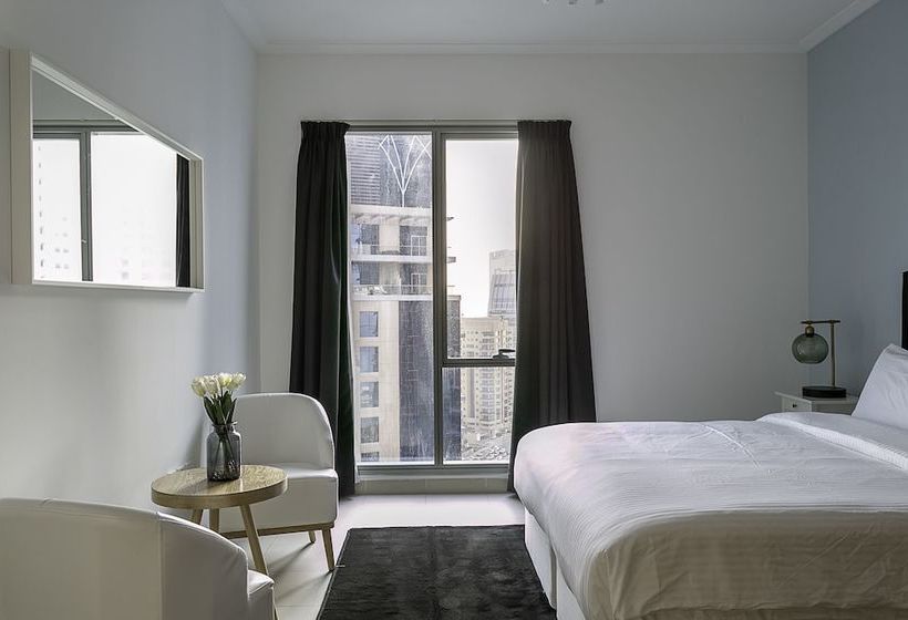 One Perfect Stay Aurora Tower