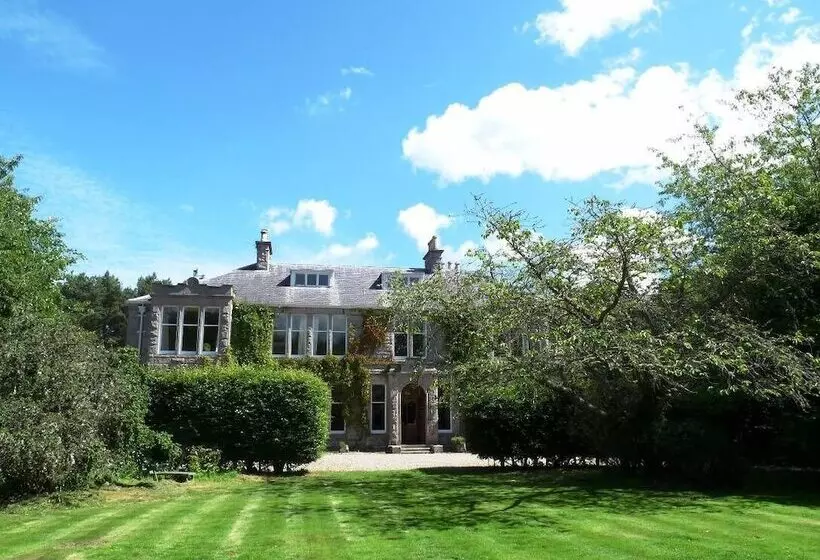 پانسیون Ardgye House