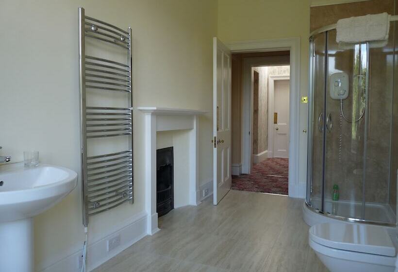 Pensiune Ardgye House