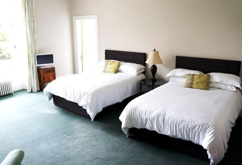 Pensiune Ardgye House