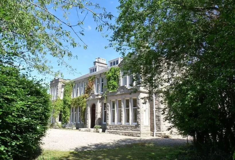 پانسیون Ardgye House