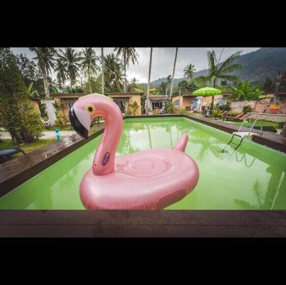 بنسيون Feel At Chill Resort Kohchang