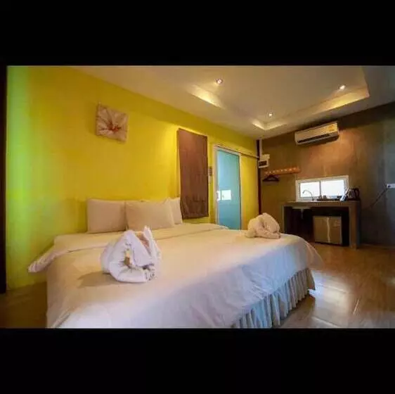پانسیون Feel At Chill Resort Kohchang