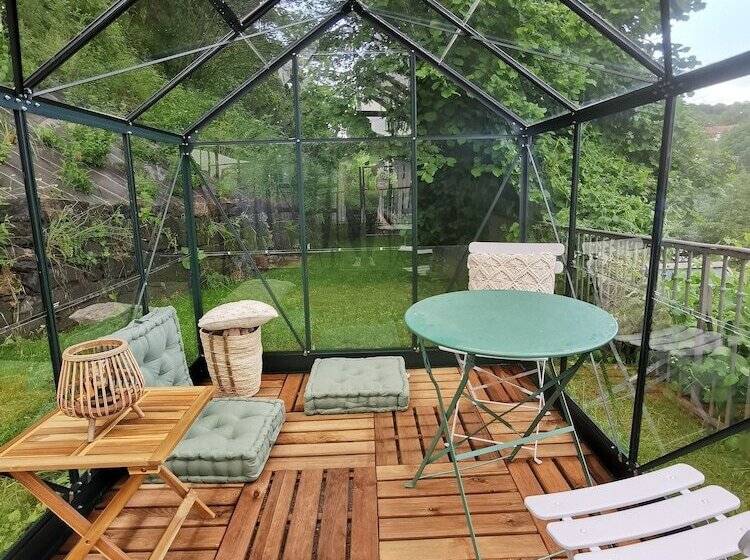 פנסיון Villa Colombier