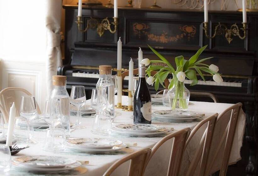 פנסיון Villa Colombier