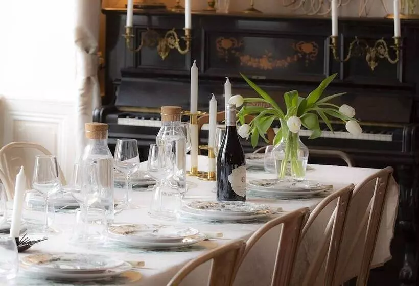 ペンション Villa Colombier