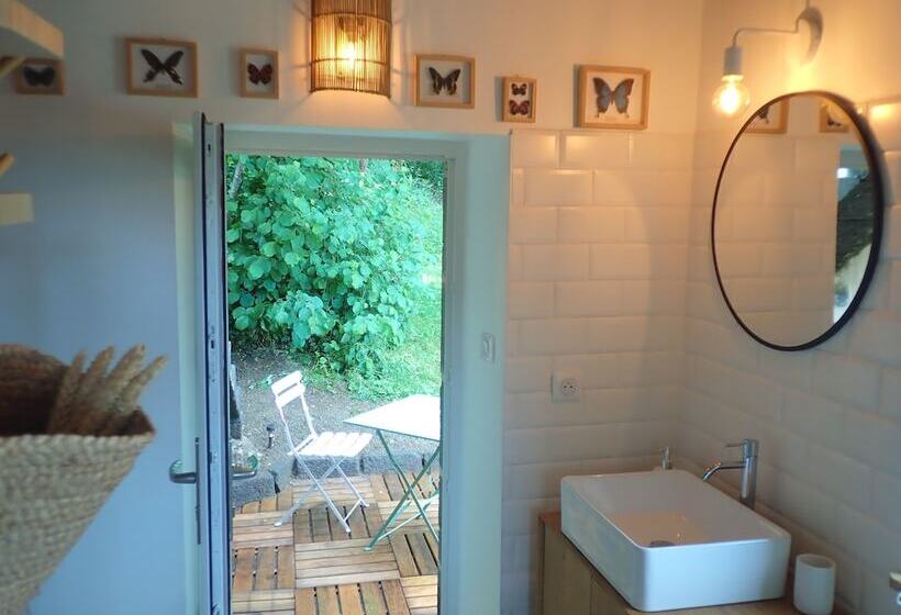 פנסיון Villa Colombier