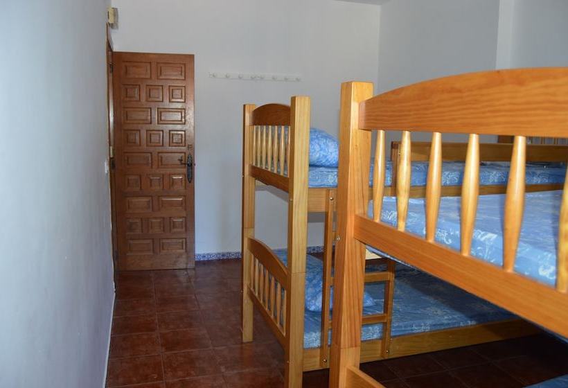 Albergue Font Del Tarragó