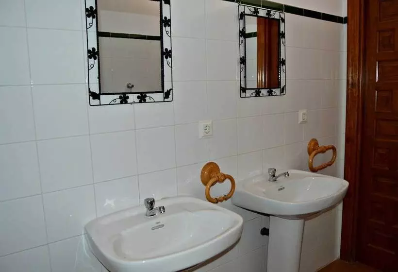 Albergue Font Del Tarragó