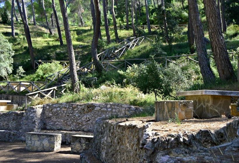 Albergue Font Del Tarragó