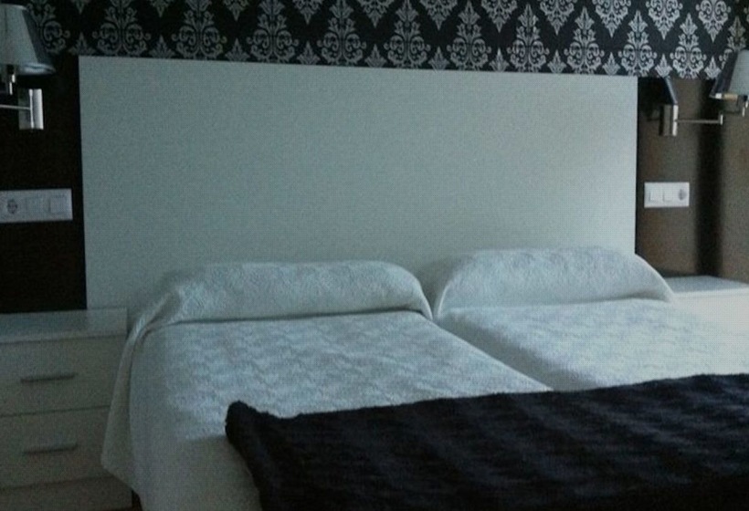 Apartamentos Estrella Del Alemar