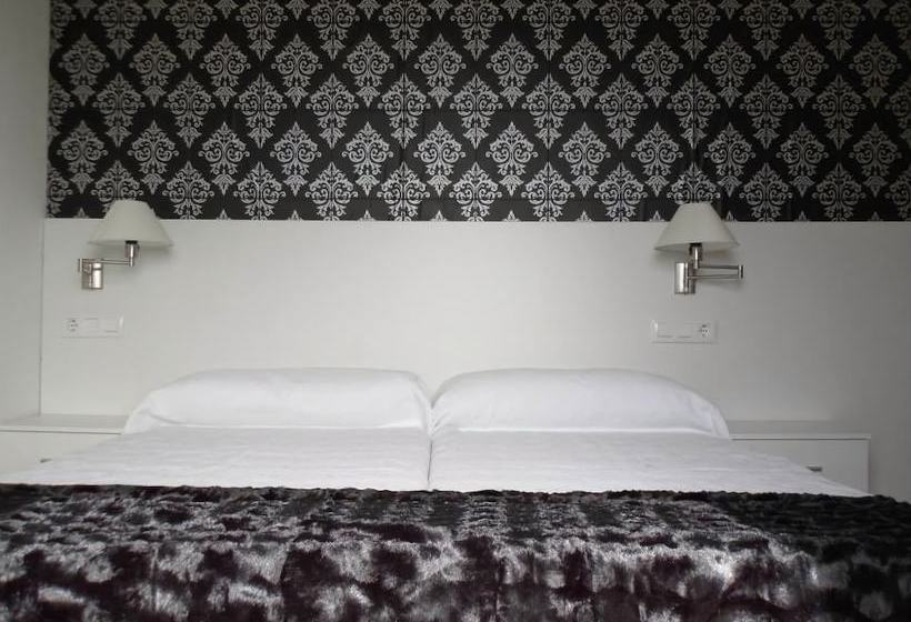 Apartamentos Estrella Del Alemar