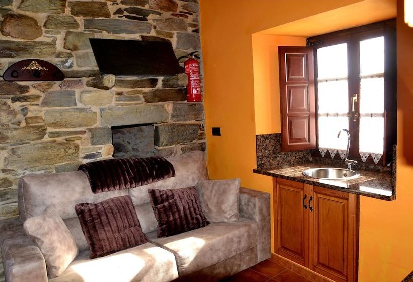 Apartamentos Rurales Ron