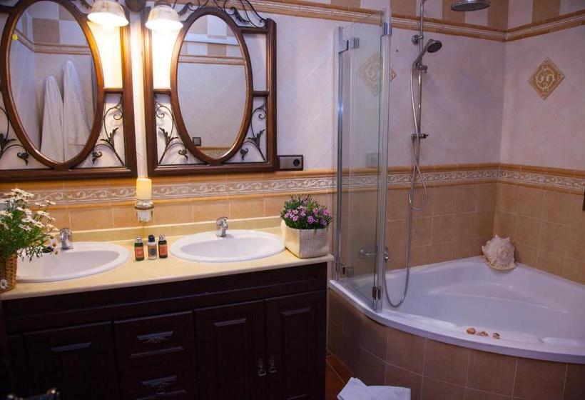 تختخواب و صبحانه Raices Del Sur