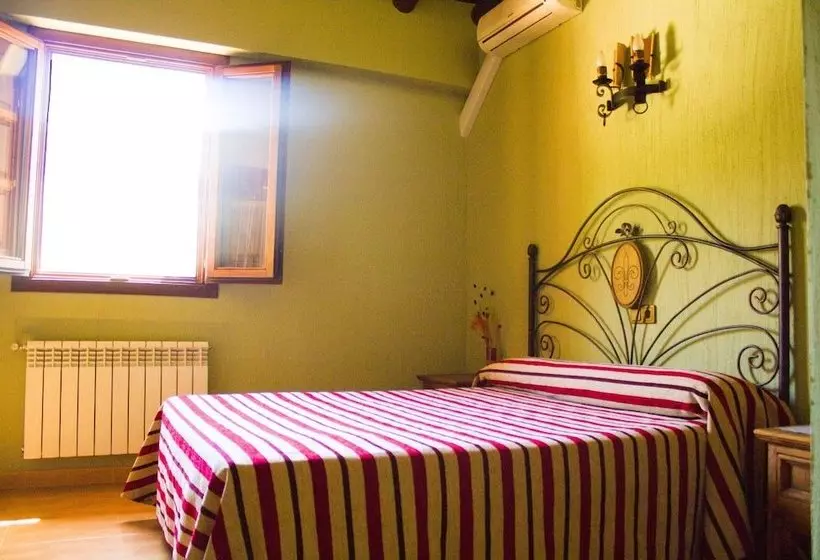 Hostal Restaurante Sierra De La Martina