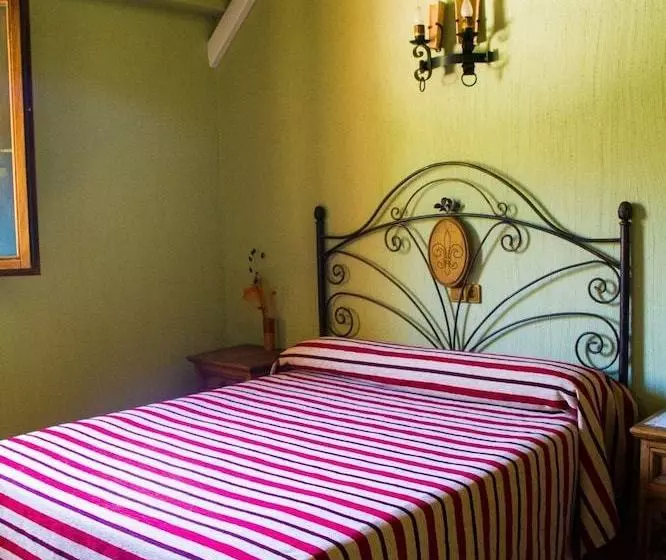 Hostal Restaurante Sierra De La Martina