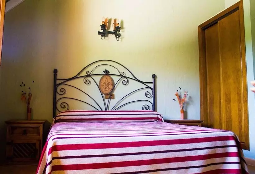 Hostal Restaurante Sierra De La Martina