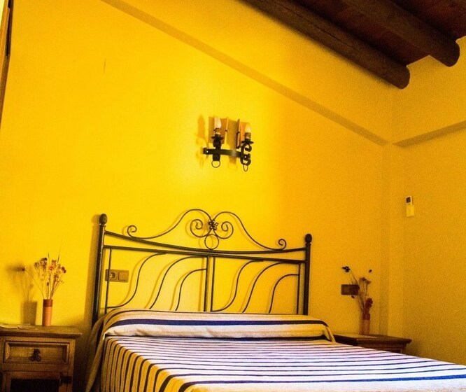 Hostal Restaurante Sierra De La Martina